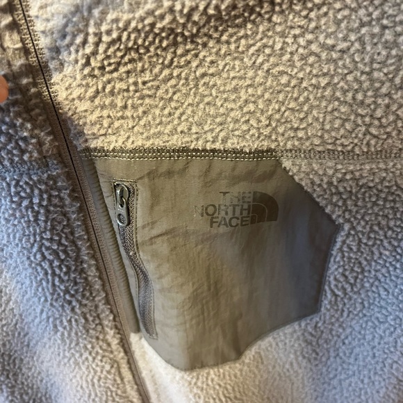 The North Face reversible isolated zipper hoodie in perfect condition size M - Picture 6 of 6